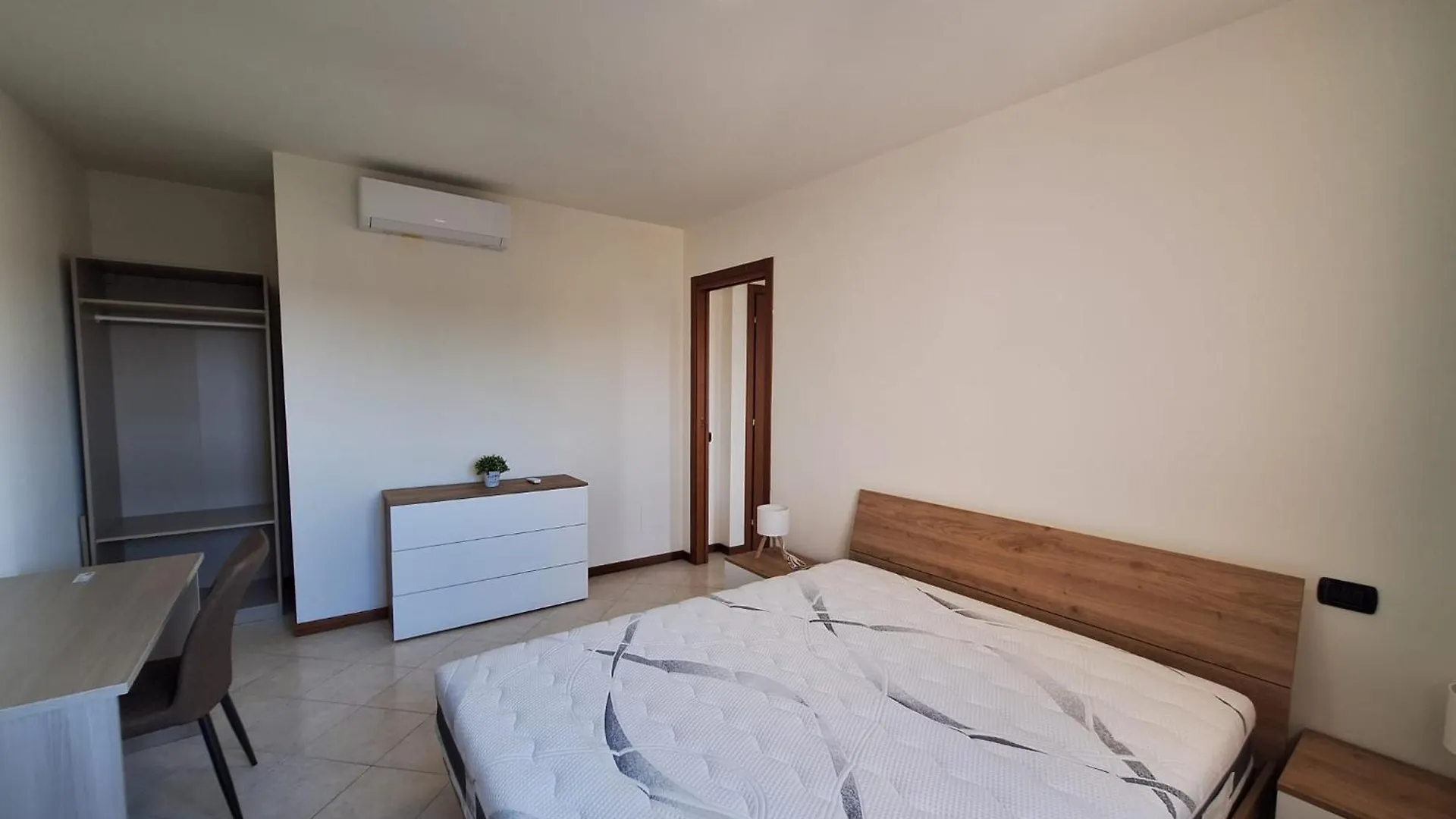 Panoramico Barona Duplex-Penthouse Apartamento Milão